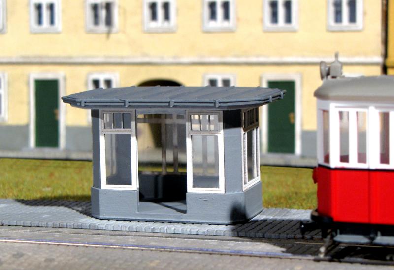 Tramway-Wartehäuschen